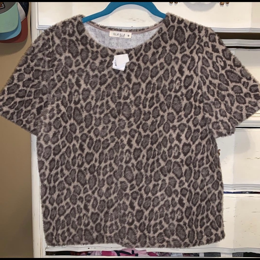 NWT boutique top